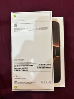 Iphone 16 Pro 256GB Dessert Titanium Sealed