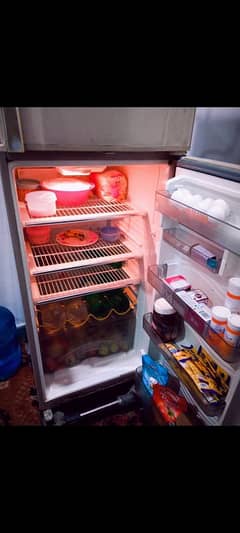 dawlance fridge in good condition