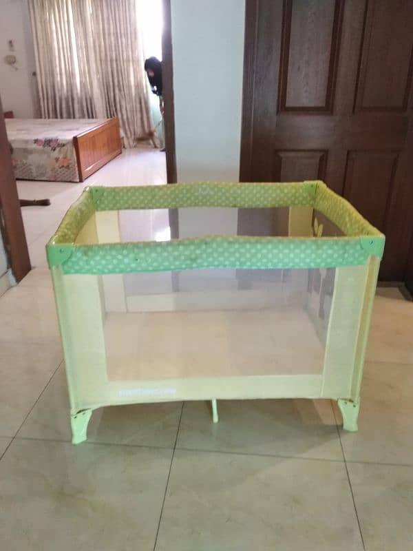 MOTHERCARE Travel cot 0