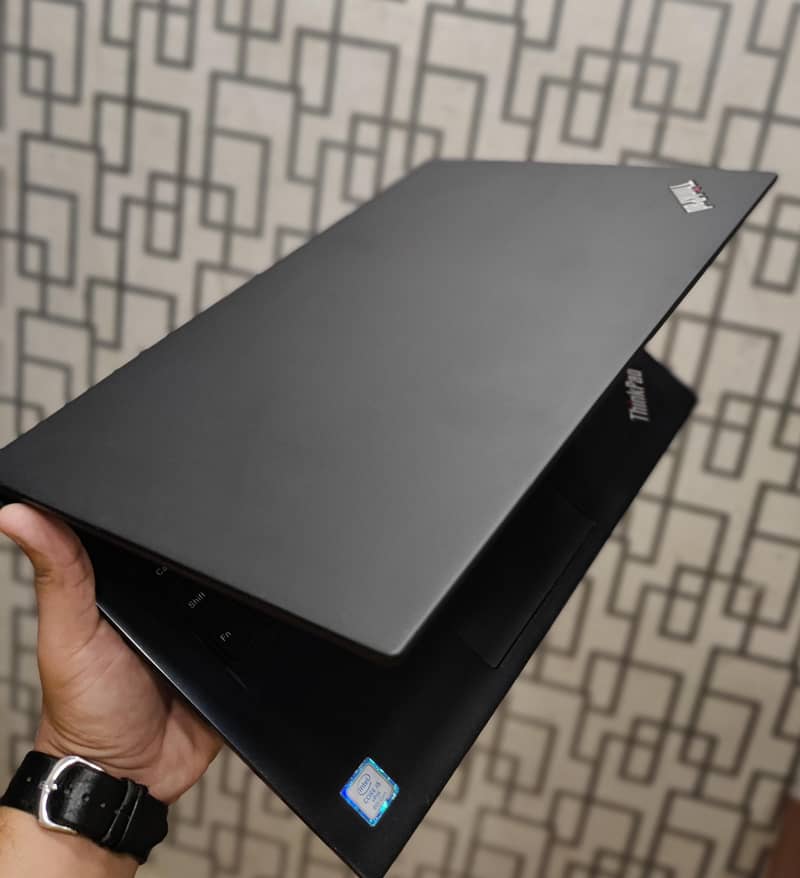 LENOVO Thinkpad T480s (Ultra Slim) 7