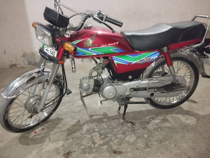 Honda cd70 2018 model in good condition. . . 3