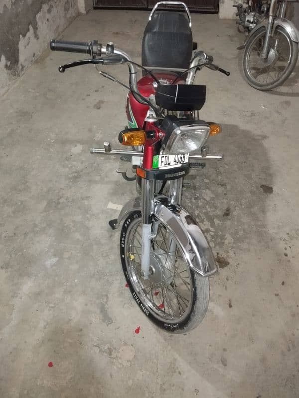 Honda cd70 2018 model in good condition. . . 6