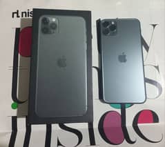 Iphone 11 pro max 512 factory unlock with box