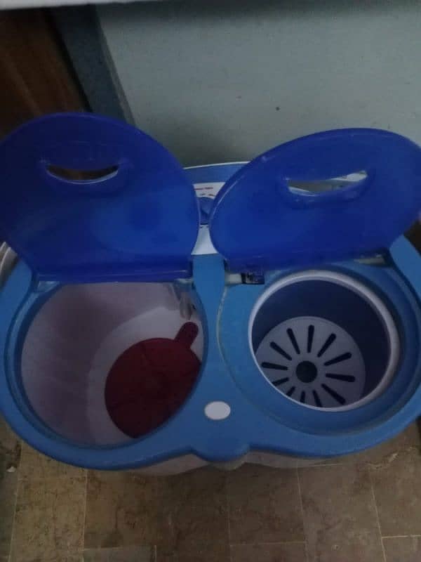 small washing machine,baby washer in good condition 2