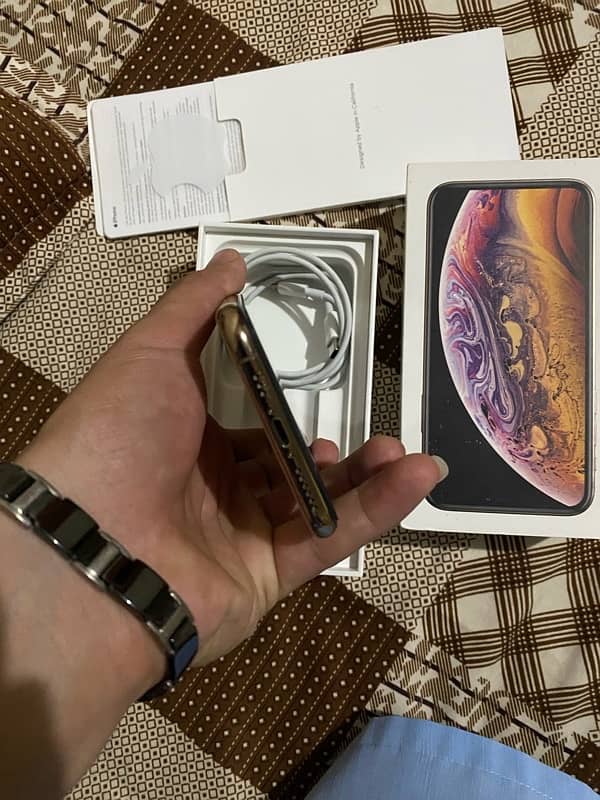 IPhone XS Non pta ( waterproof ) 2