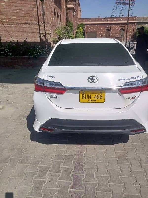 Toyota Altis Grande 2021 5