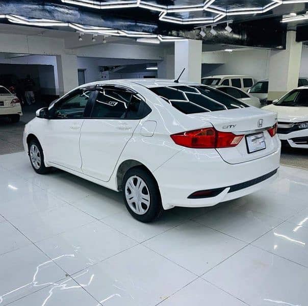 Honda City IVTEC 2023 3