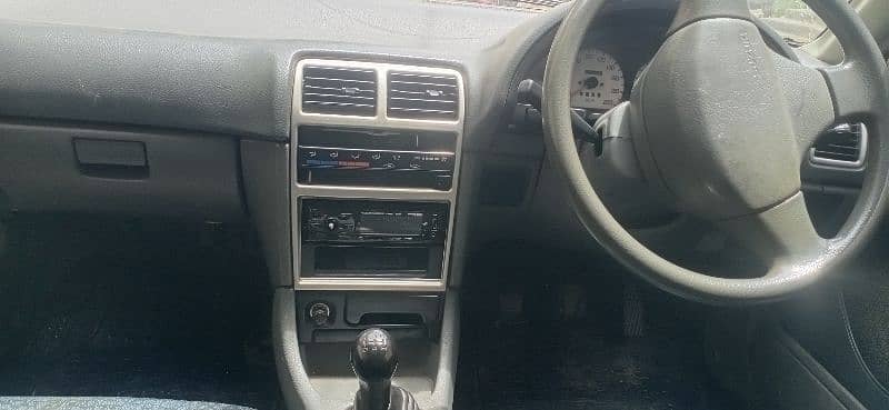 Suzuki Cultus VXRi 2013 7