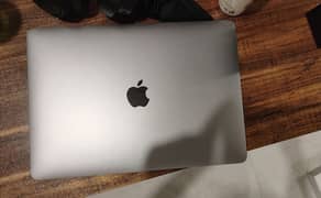 Macbook Air M1 2020 8GBX256GB Factory Reset Negotiable Price