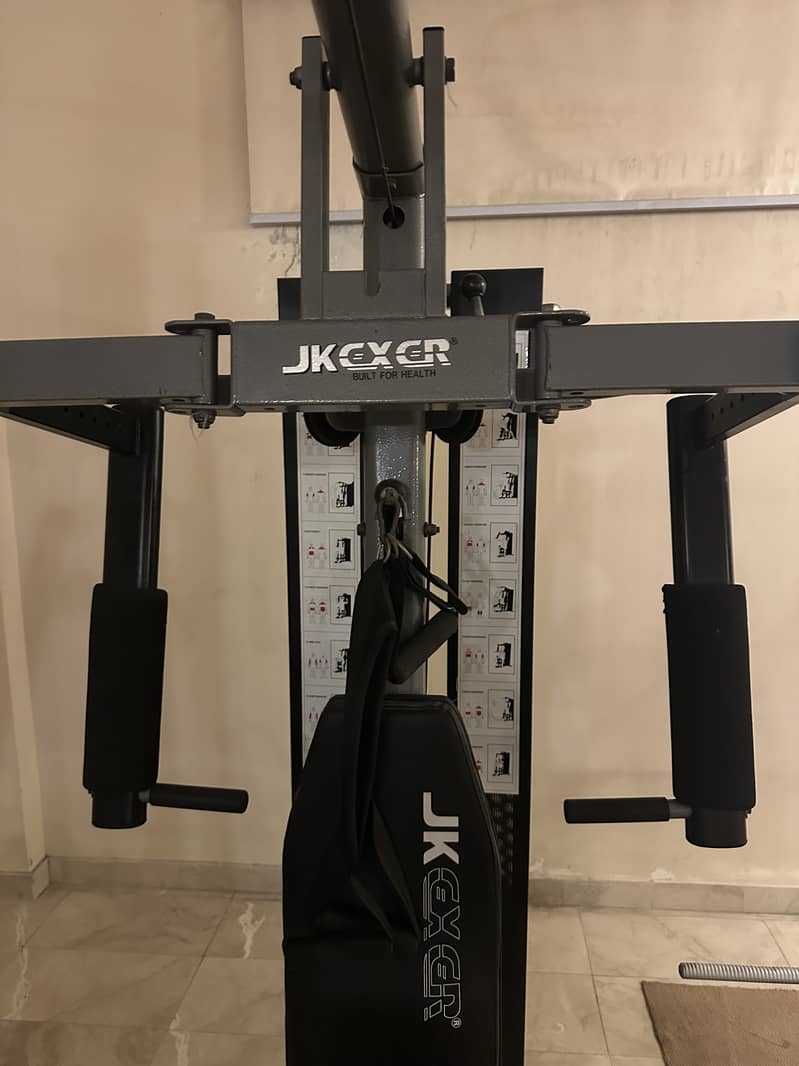 Jkexer All in one machine and other gym equipments 4