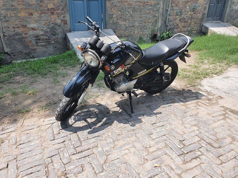 Yamaha YBR 125G 2021 3