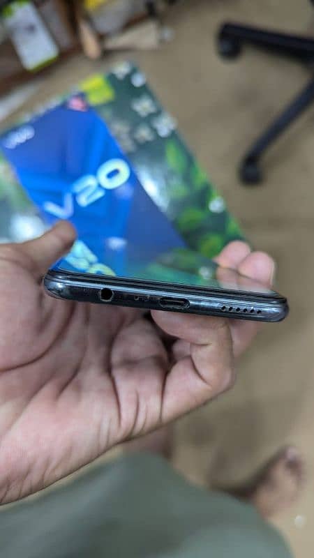 vivo V20 8+4/128 exchange possible 2