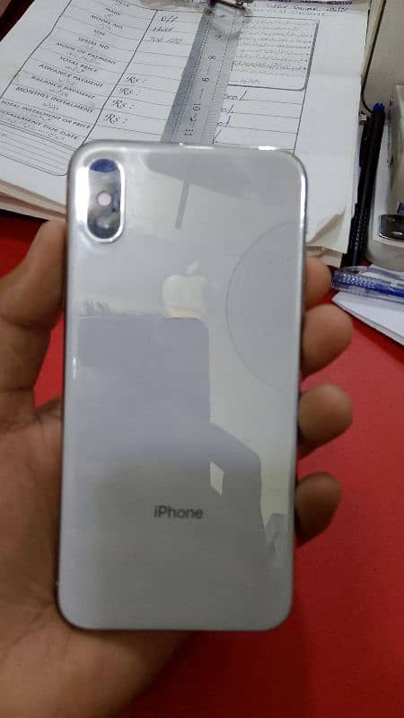 IPHONE X FACTORY UNLOCKED 256GB 1