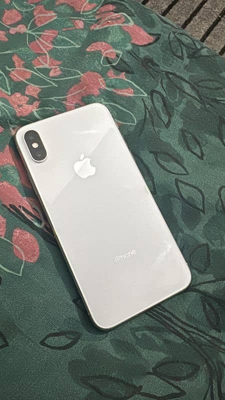 IPHONE X FACTORY UNLOCKED 256GB 3