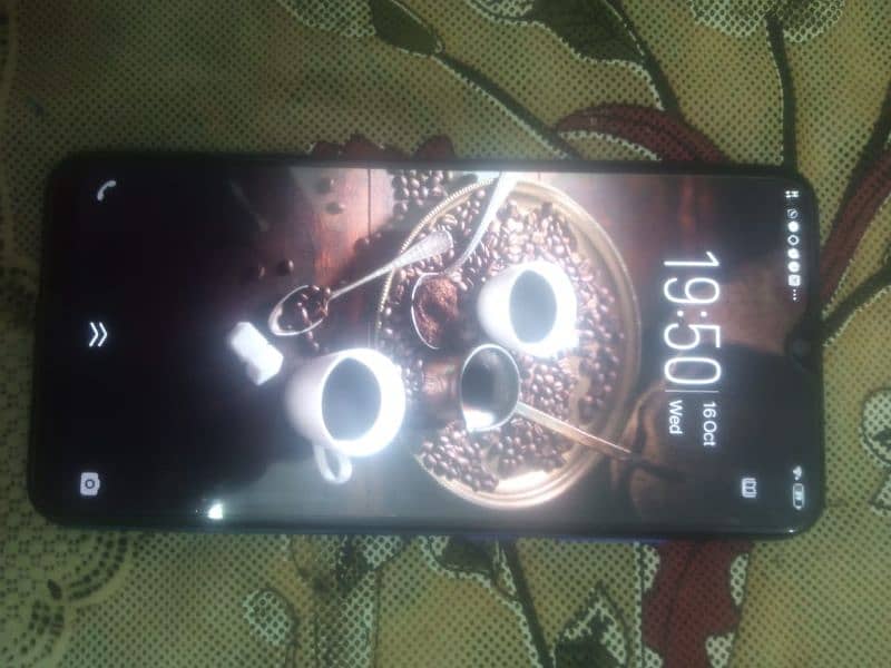 vivo y91 all ok official PTA 10/10 condition 4