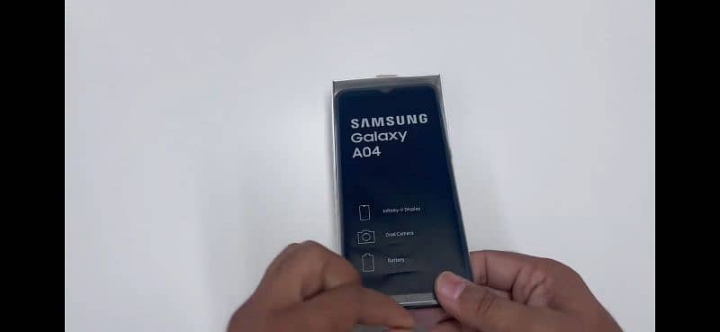 Samsung Galaxy A04 Just 2 Month US Only 0