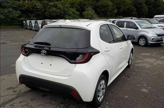 Toyota Yaris 2021 X PUSH START  , FRESH IMPORT 2024 RS=4450000/- 9