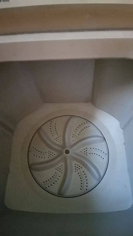 Toyo Washing Machine (good condition) 2