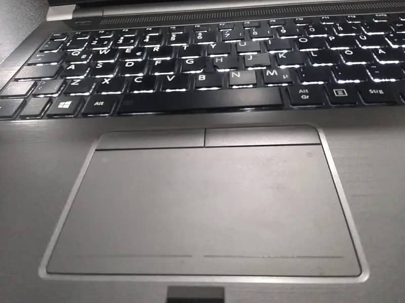 Toshiba Core I5 6th Generation-Touchscreen, 8GB RAM, 256GB SSD 2