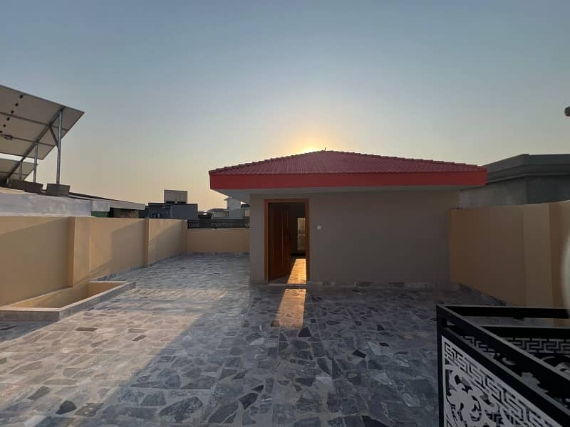 Prime Location House Of 8 Marla In Arbab Sabz Ali Khan Town Executive Lodges For sale 38