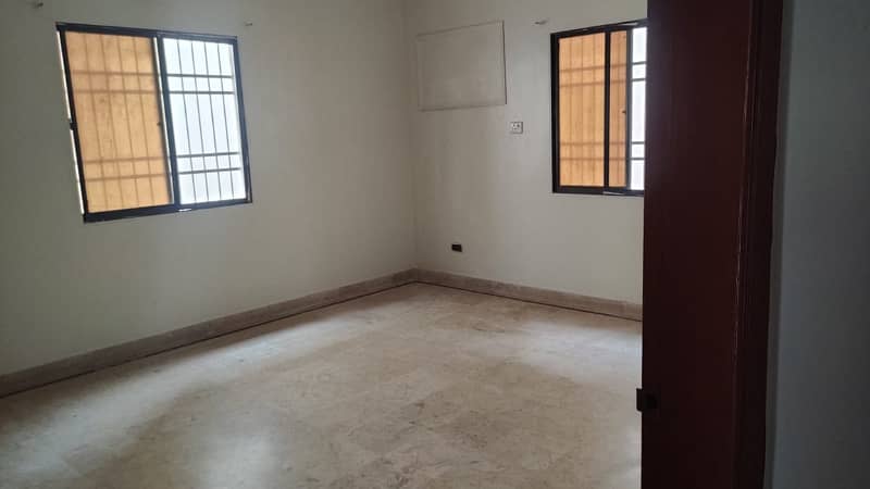 240 SQY House 100 Ft Road Facing Available for Sale 9