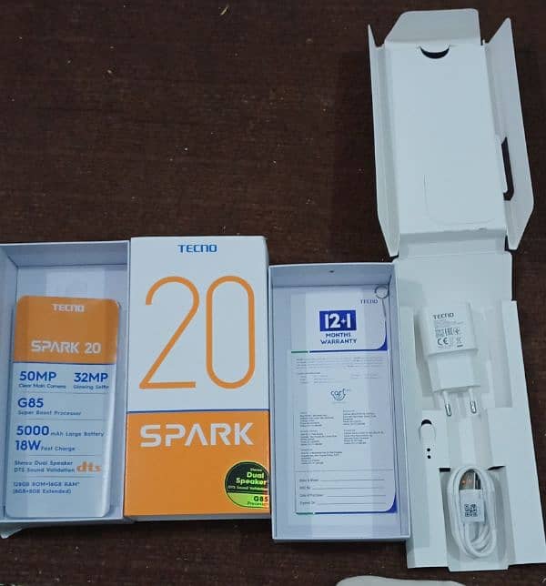 Tecno Spark 20, 8/128, New 7