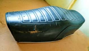 Honda 125 complete seat