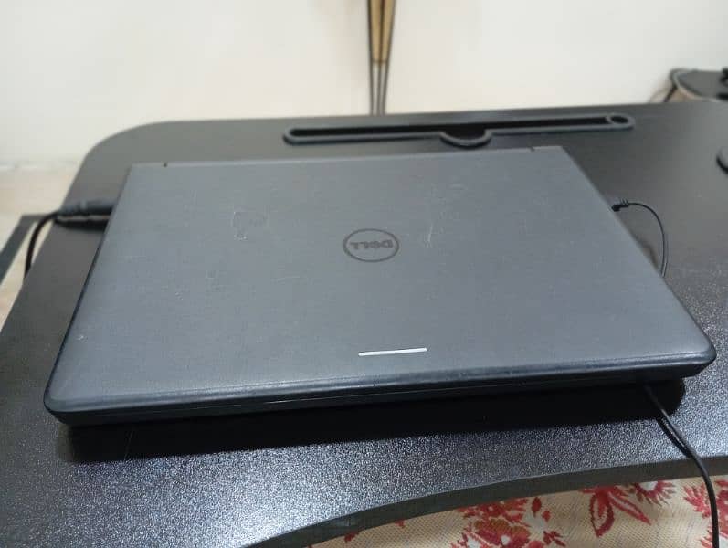 DELL Latitude 3150 7