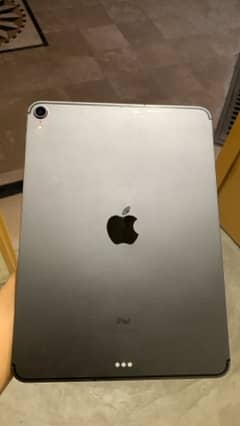 IPAD PRO 11 1st GENERATION