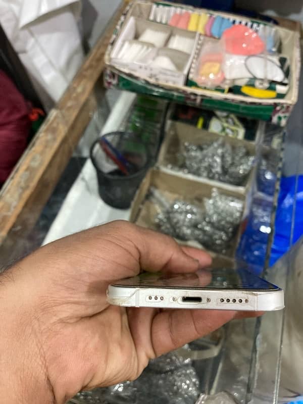 iPhone 12 128gb 7