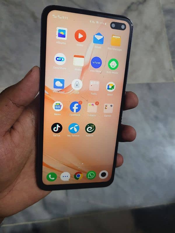 vivo v19 8/128 7