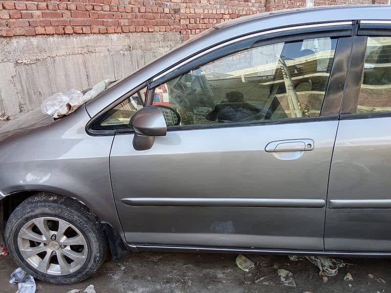 Honda City IDSI 2004 6