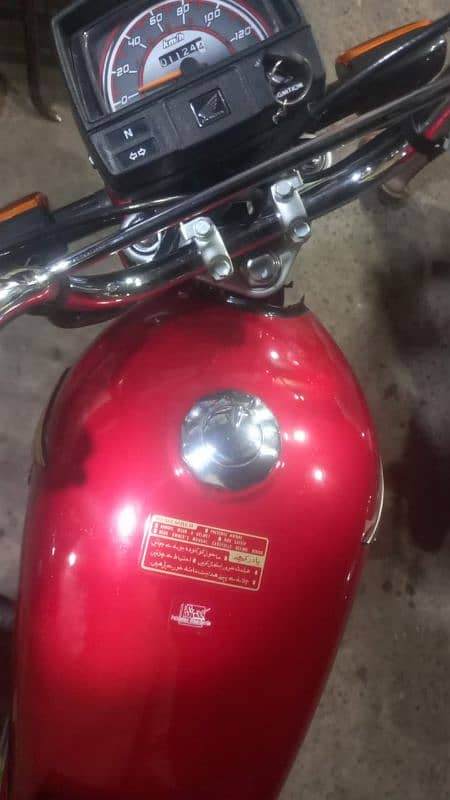 Honda 70 cc lush condition 3