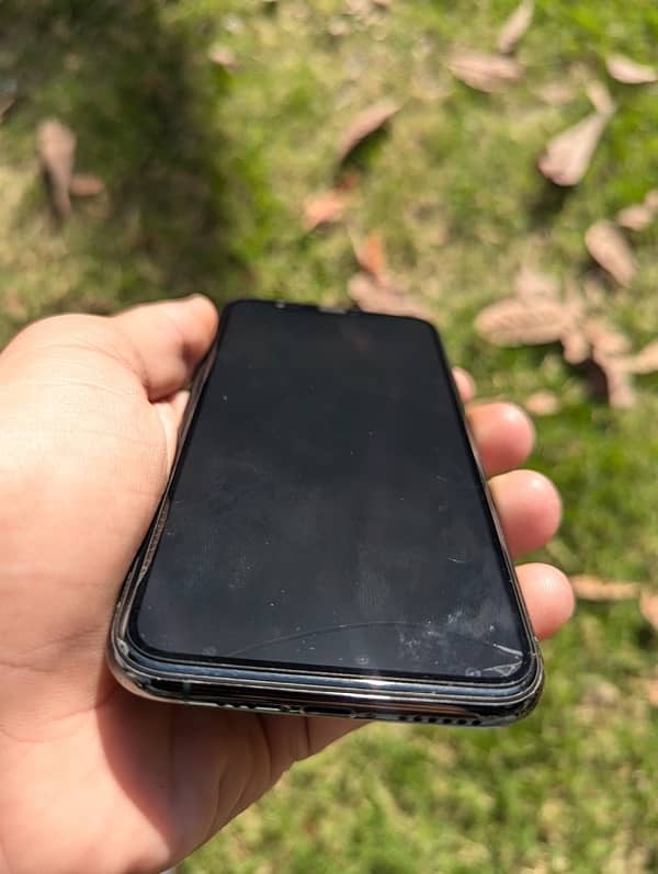 Iphone 11 pro Non pta 9