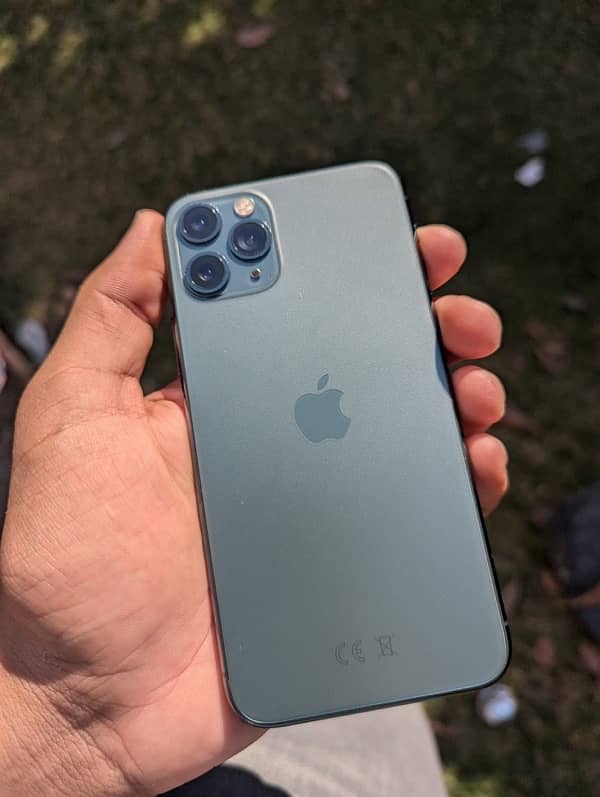 Iphone 11 pro Non pta 14