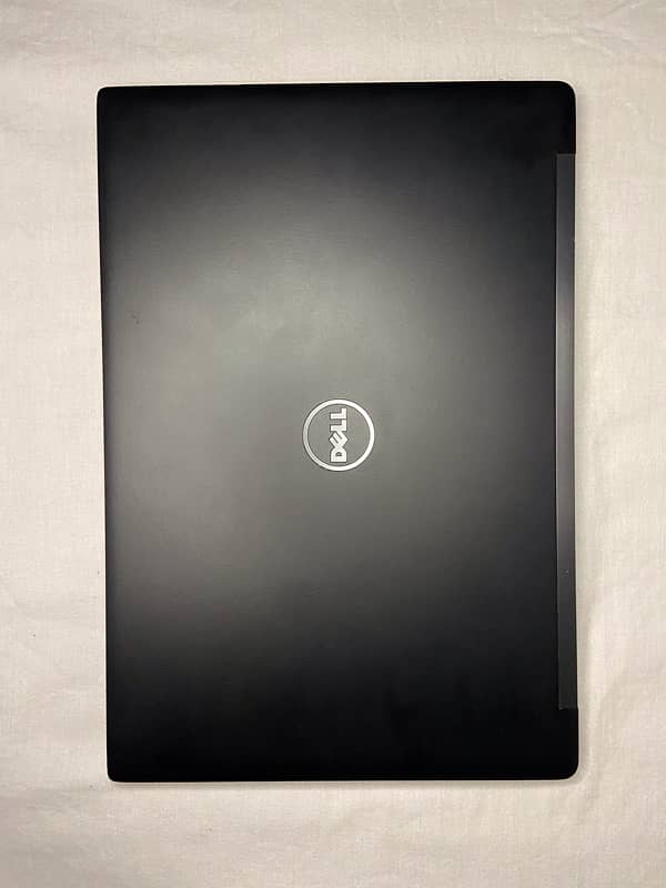 Dell latitude Core i5 7th gen 0