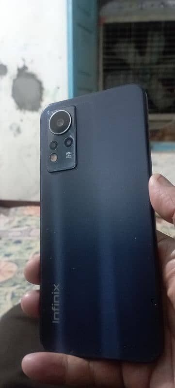 Infinix note 11 4+2/128 in lush scratchless condition amoled display 0