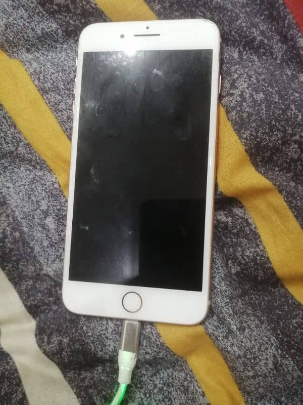 Apple iPhone 8 plus 2