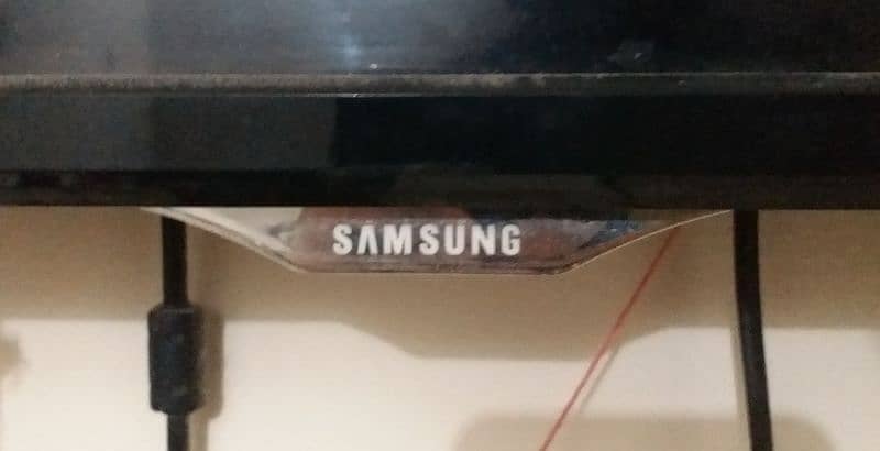 Samsung 32 inch LED like new 03135313818 3