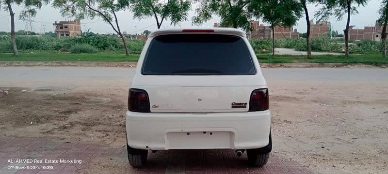 Daihatsu Cuore 2012 9