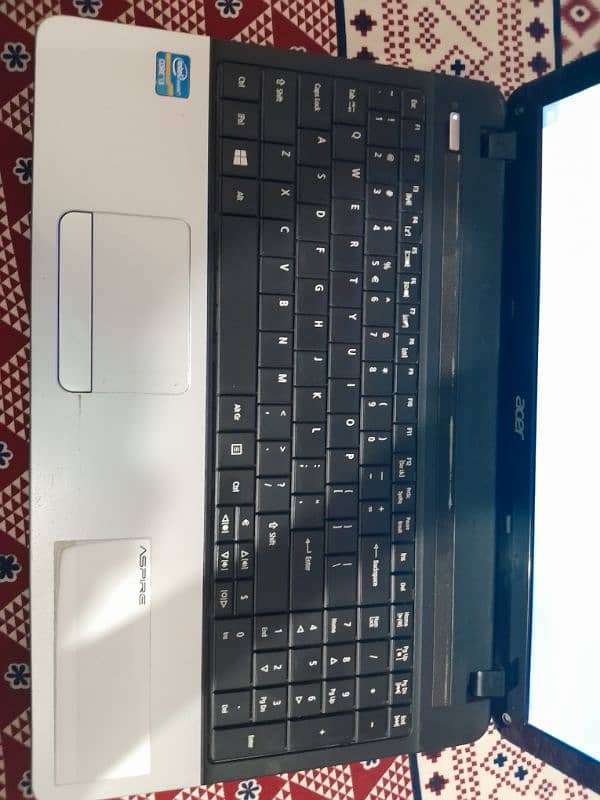 Acer i3 2nd Condition Mint Condition 2