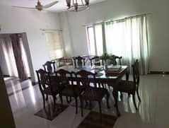 4-Bedroom Flat For Rent In Sector B Askari 11 Lahore