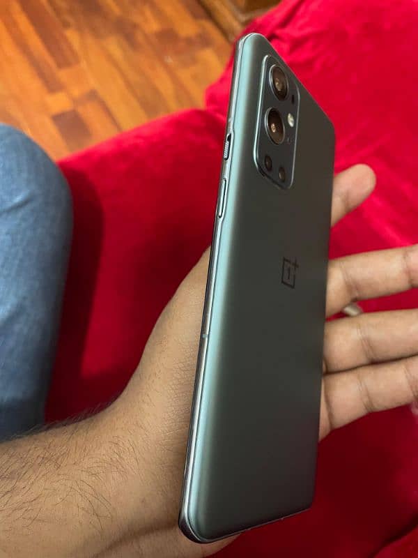 Oneplus 9 pro 2