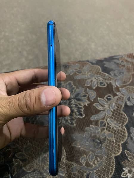 Huawei Honor 9x lite 4/128 7