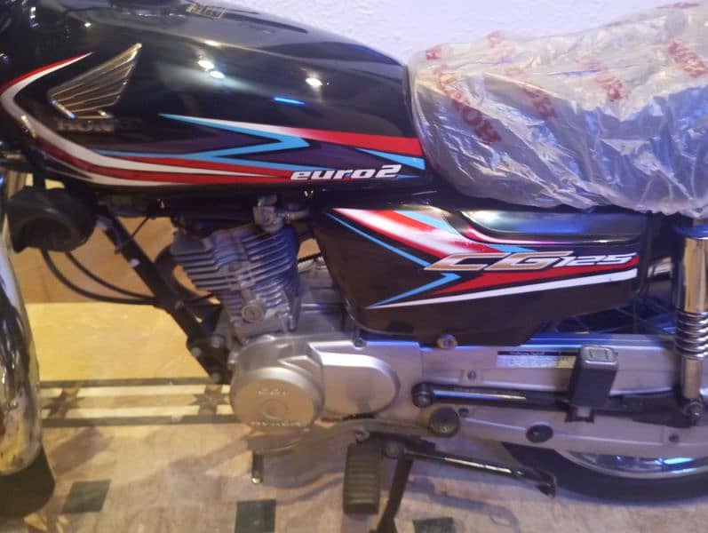 HONDA 125 PH NO 03159468591  FIRST HAND FIT BIKE 2019 2