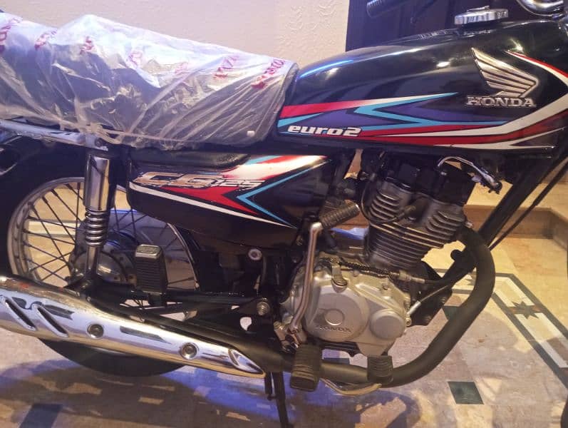 HONDA 125 PH NO 03159468591  FIRST HAND FIT BIKE 2019 4