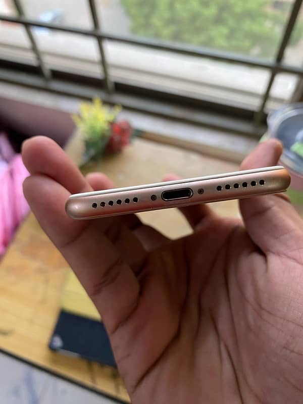 iphone 8 non pta 64 GB 5