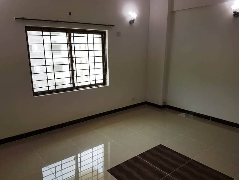 Neat And Clean 3-Bedroom Flat For Rent In Askari 11 3