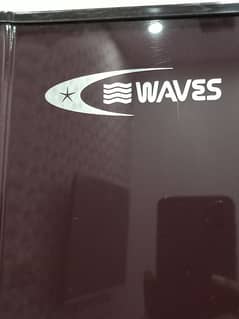 Waves Fridge 0