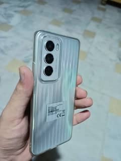 OPPO Reno 12 5G  512 12GB rame 10 by 10